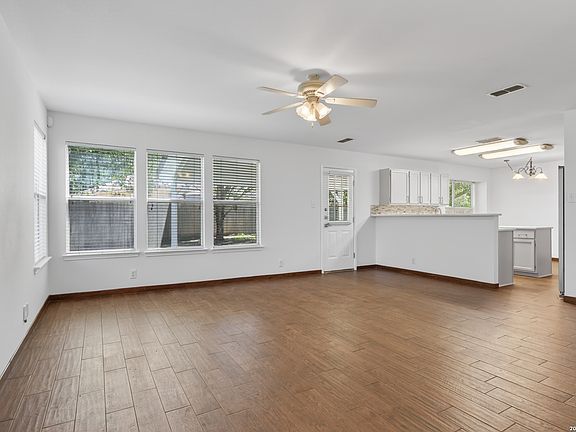 5th image of 3624 MEADE ST