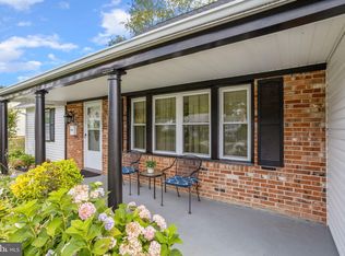 29 Ember Ln, Willingboro, NJ 08046