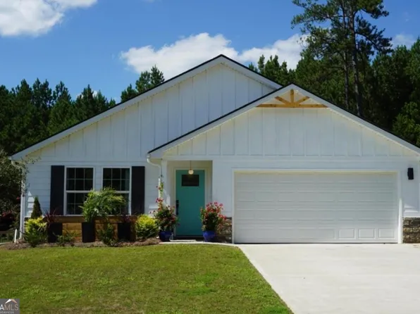 105 Duck Walk Way, Hogansville, GA 30230