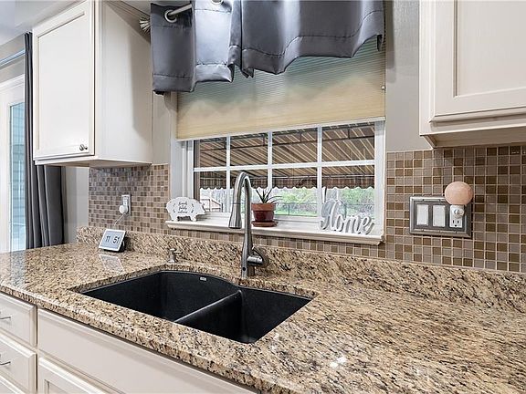 5th image of 7250 Wilrose Ct