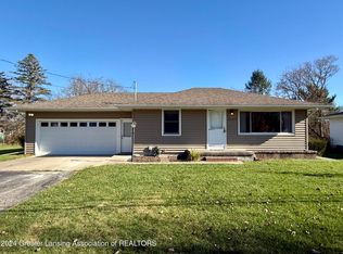 2220 N Eifert Rd, Holt, MI 48842