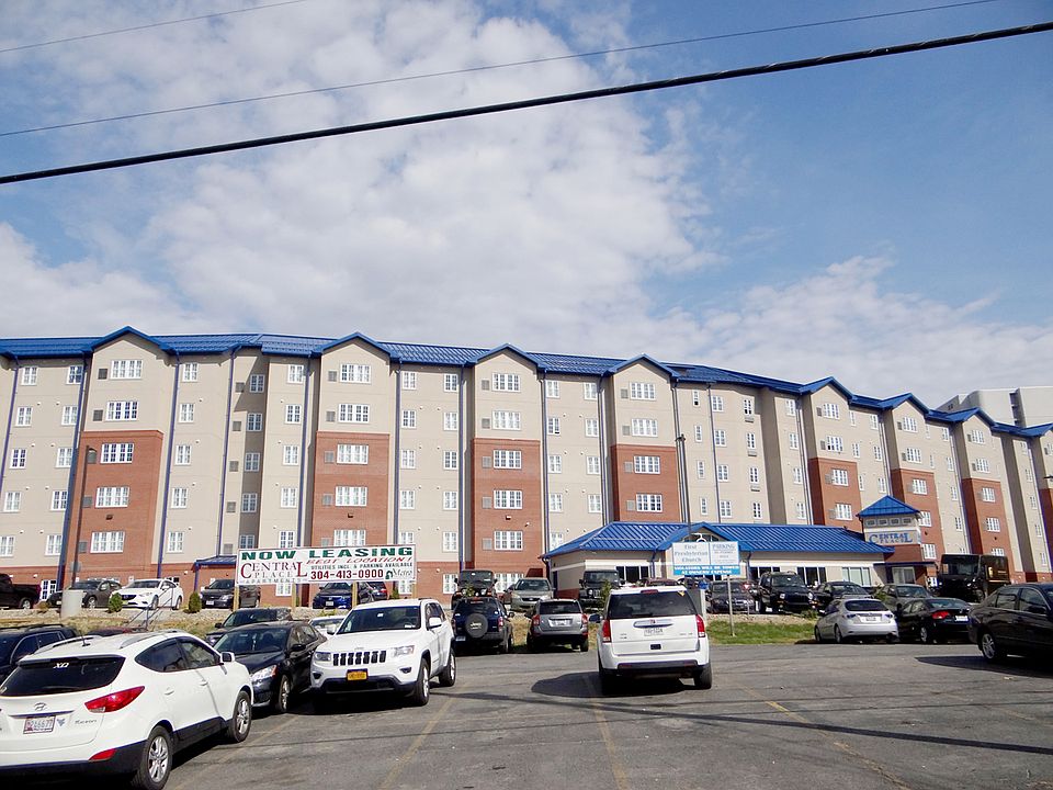 Central Place Exterior