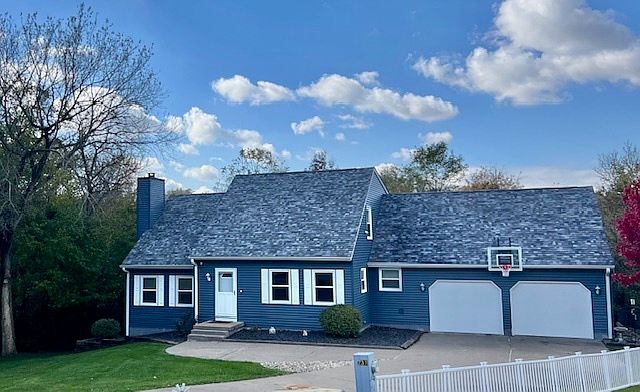 1st image of 4 Birchwood Dr