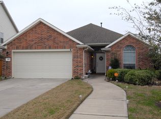 1804 High Falls Ln, Pearland, TX 77581