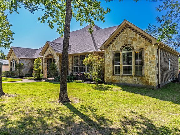 2nd image of 213 Rs County Rd #2226