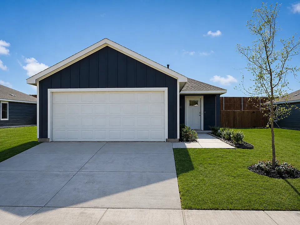 2913 Serenity Ln