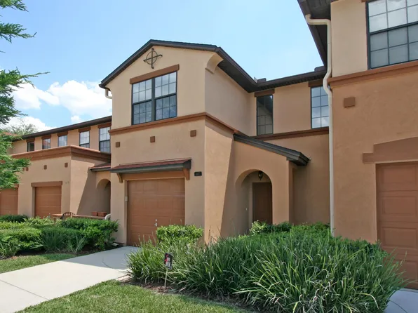 607 Briar Way Ln, Saint Johns, FL 32259