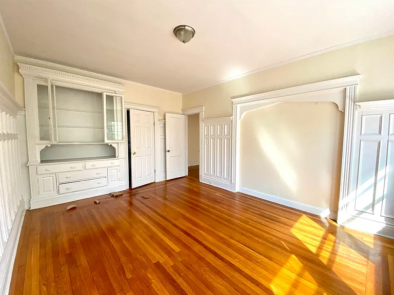 144 Coolidge St #2 — Photo 7