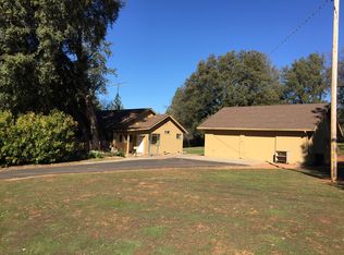 18475 Ridge Rd, Pine Grove, CA 95665