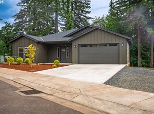 1491 Strawberry Ridge Loop, Sweet Home, OR 97386