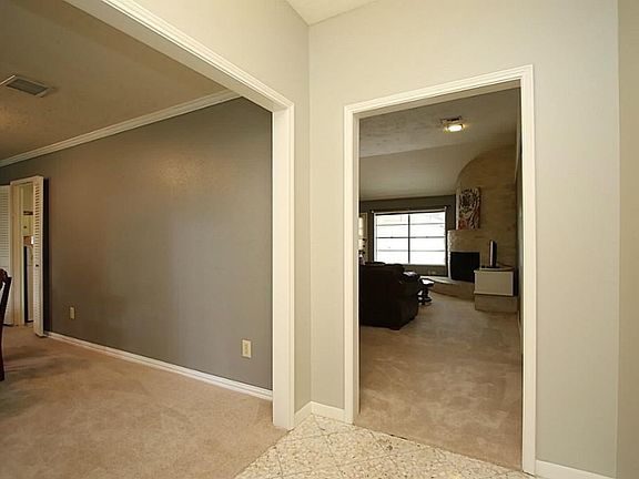 5th image of 9338 Benning Dr