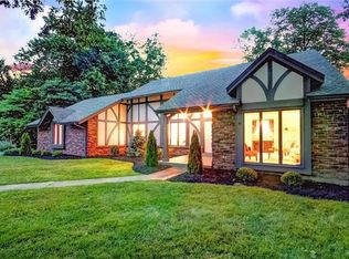 101 Minitree Ct, Chesterfield, MO 63017