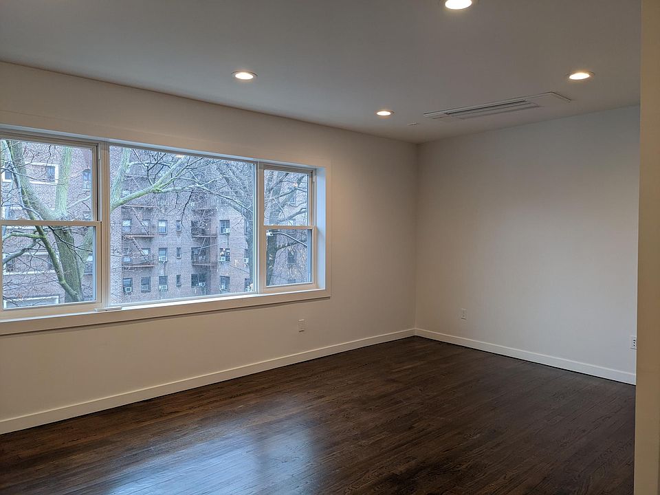 1st image of 8115 135th St APT 2