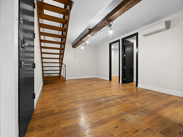 691 Chauncey St #4E — Photo 5