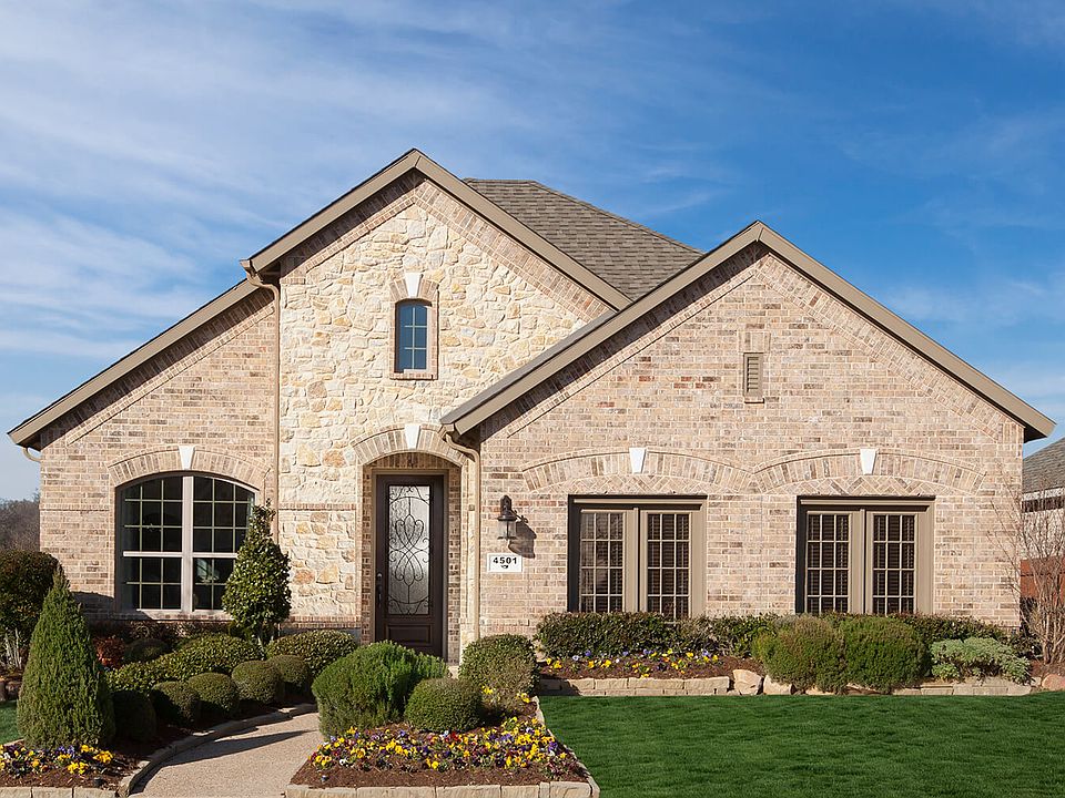 Seventeen Lakes 50 Homesites By Coventry Homes In Roanoke Tx Zillow