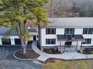 115 Schneider Pond Ct, Milford, PA 18337