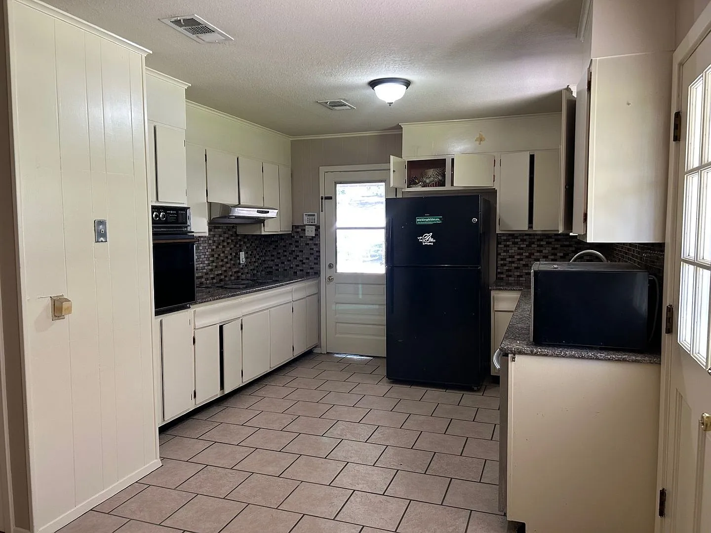 Cedarcrest Subdivision Beauty — Photo 3
