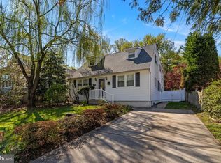 820 Lake Ave, Woodbury Heights, NJ 08097