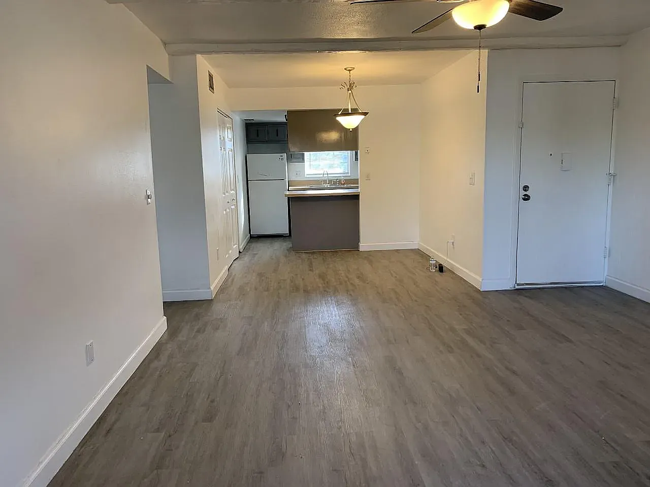 2 bed, 967 sqft, $1,475 — Photo 4