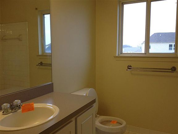 2nd image of 4640 Cherry Blossom Ln