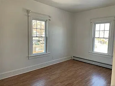 76 Samsondale Ave — Photo 14