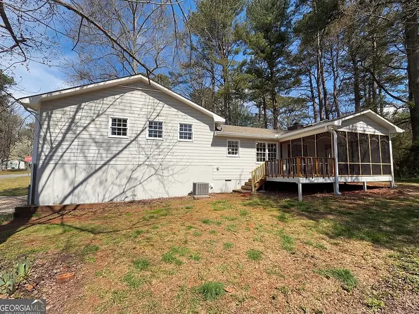 2001 Chelsea Ln, Acworth, GA 30102