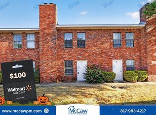 210 Rolston Rd APT 2, Irving, TX 75060