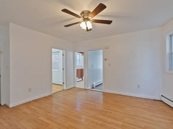 337 Summit Avenue image 9 of 25