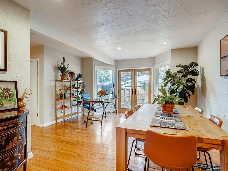 3440 Benton St — Photo 2