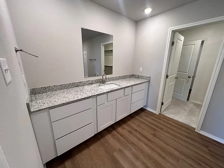 7216 E County Road 99 #1/2 — Photo 16