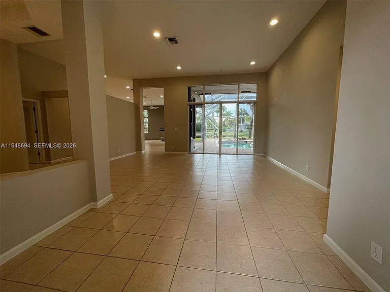 4023 Turnstone Ct — Photo 9
