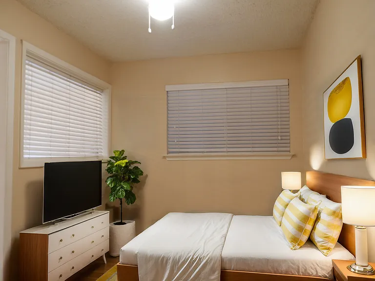 Englebrook Apartments — Photo 11