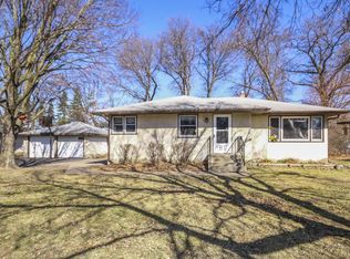 81 Labore Ave, Little Canada, MN 55117