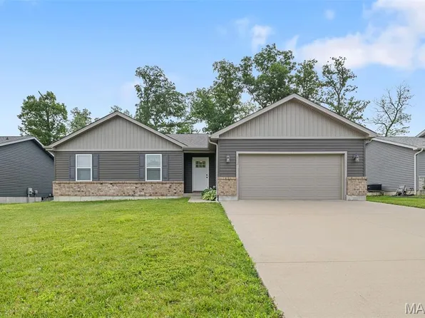 102 Heritage Landing Dr, Truesdale, MO 63380