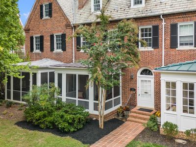 3527 Newland Rd, Baltimore, MD, 21218