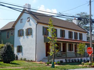 1702 W Doe Run Rd, Kennett Square, PA 19348