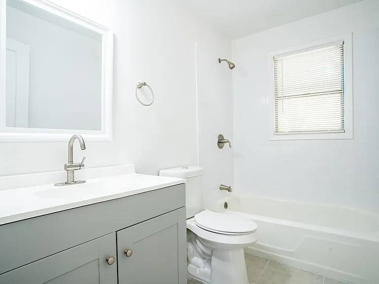 3323 W Clarendon Dr — Photo 14