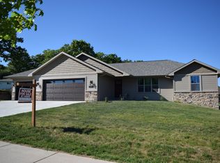 3238 Glendale Ave, Green Bay, WI 54313