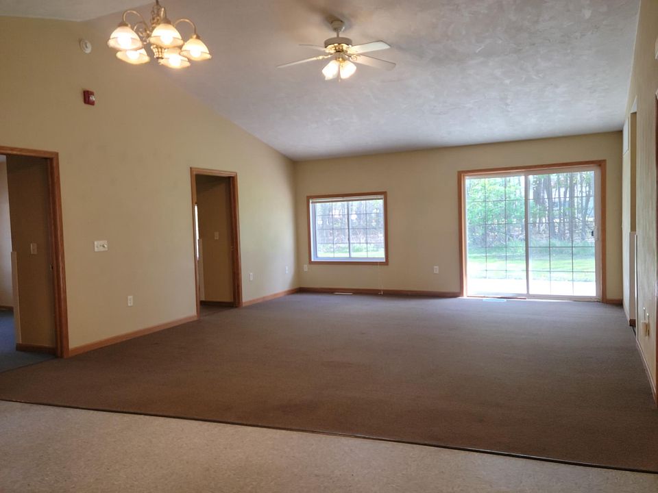 Spacious and bright living area