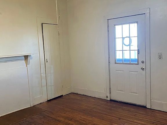 5th image of 317 Boyce St