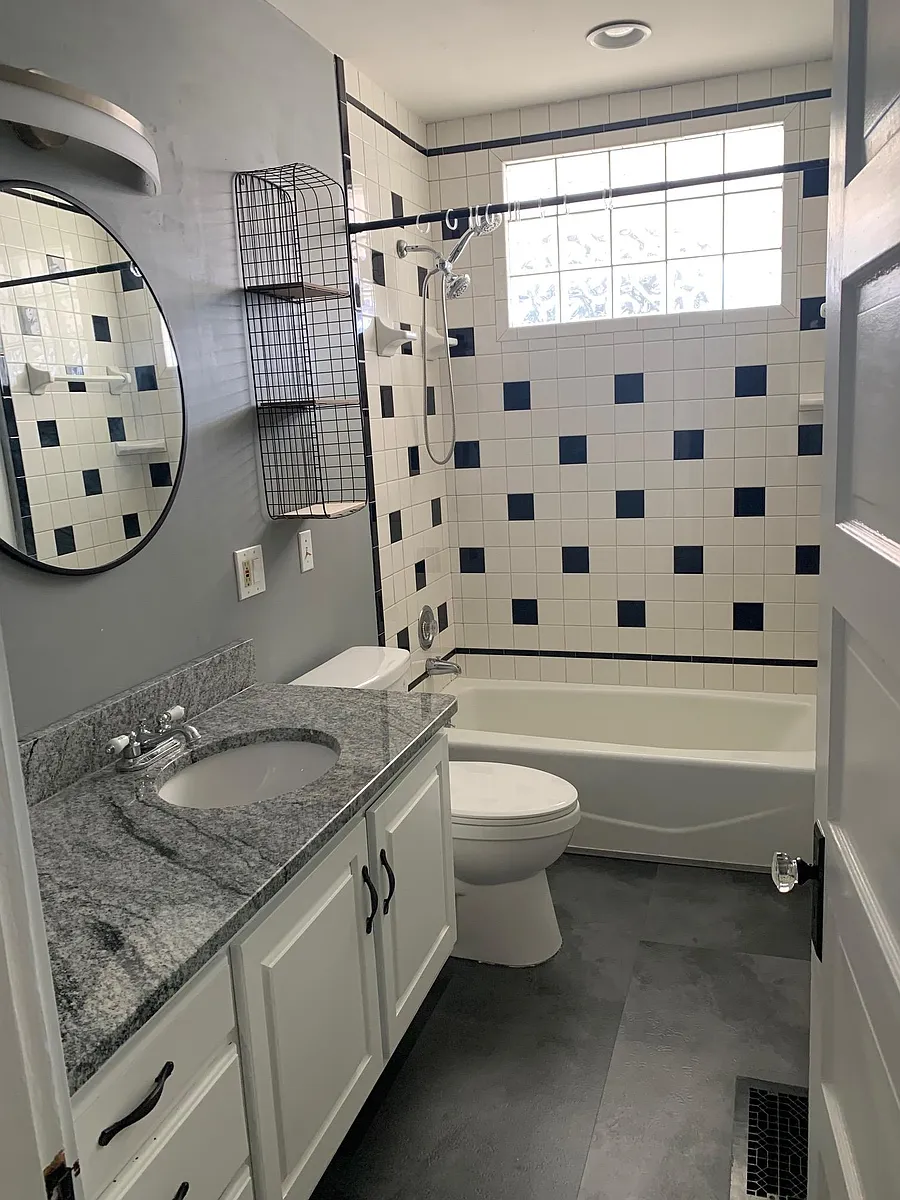Building Photo - 4229 Millsbrae Ave #1