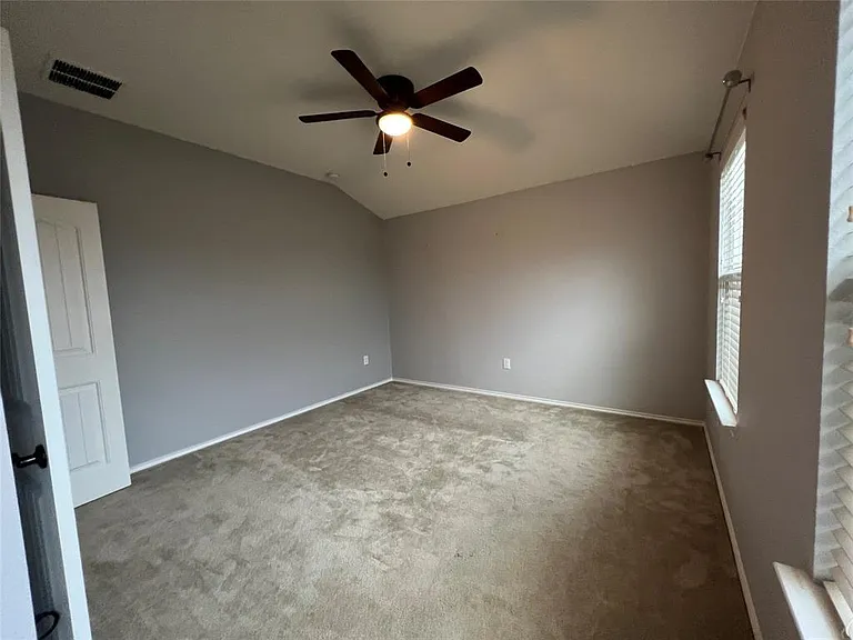 12821 Stoney Ridge Bnd — Photo 21