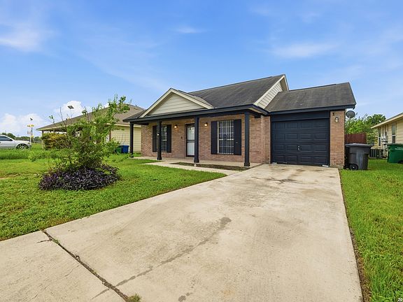 3rd image of 306 SUSANWOOD DR