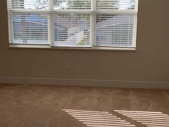 4th image of 17 Hidden Forest Dr