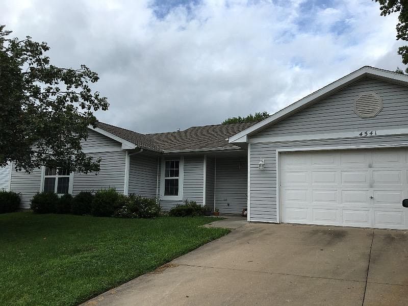 1st image of 4541 W Bainbridge Dr