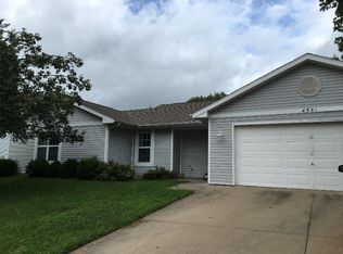 4541 W Bainbridge Dr, Columbia, MO 65203