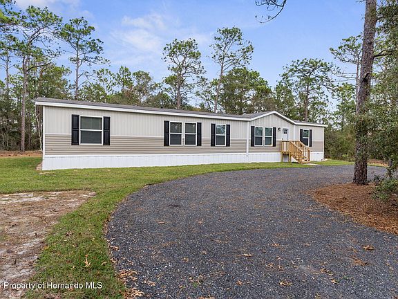 2nd image of 6149 La Pine Rd