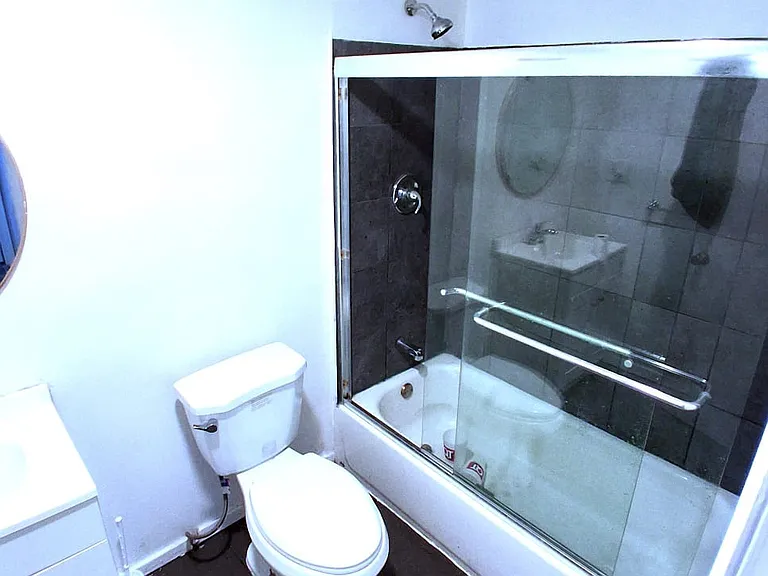 6722 Alabama Ave — Photo 5