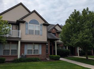 32990 Redstone Dr #103, New Baltimore, MI 48047