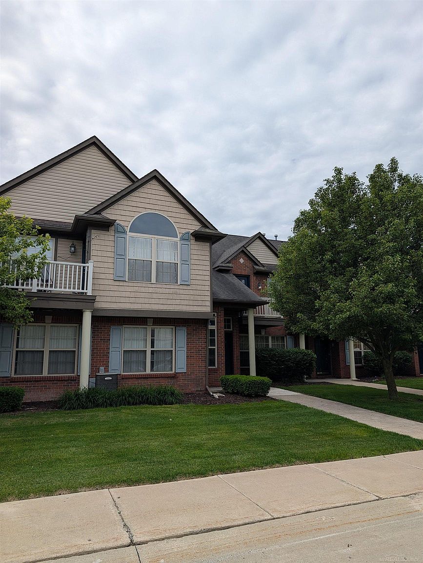 32990 Redstone Dr #103, photo 1